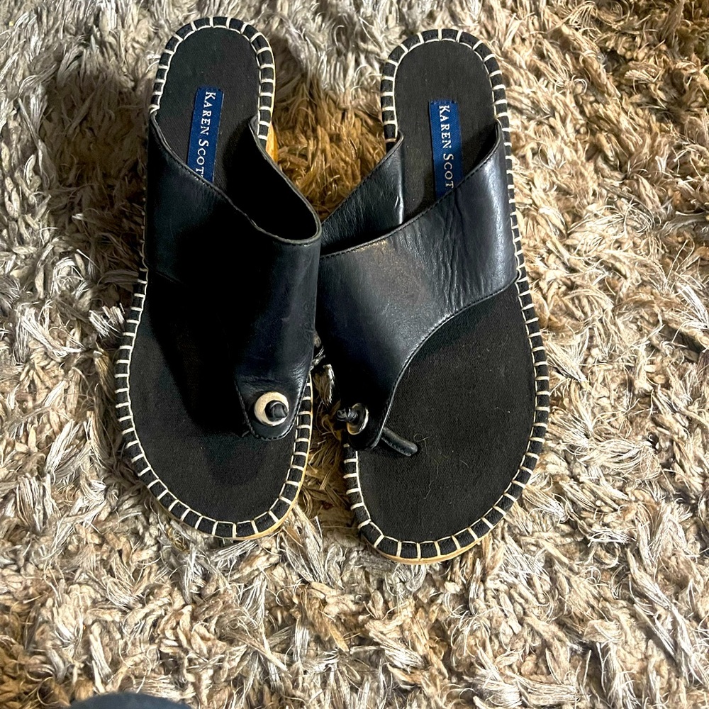 Sandles